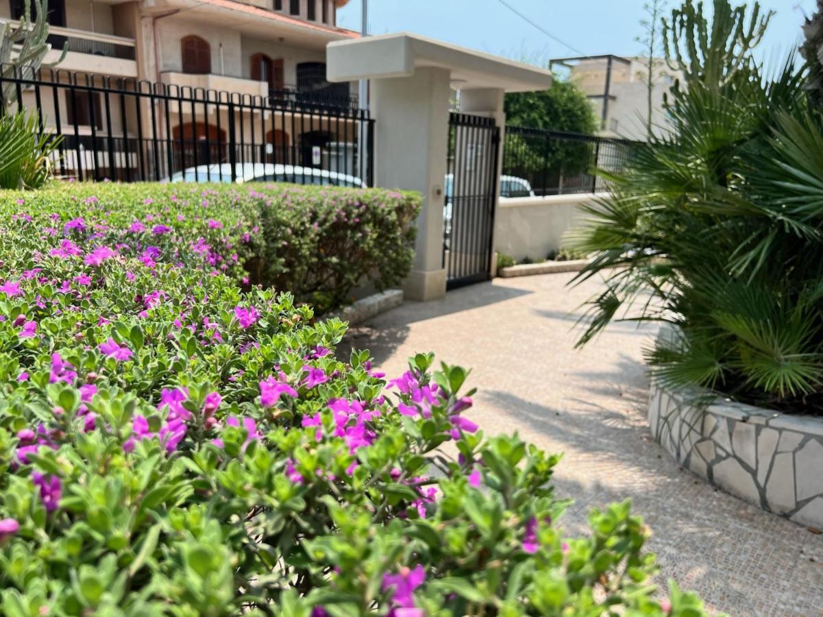 Rocamar Apartment Avola Ngoại thất bức ảnh